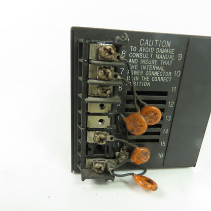 Honeywell DC200H-0-000-100000-0 UDC2000 Mini-Pro Digital Controller 120VAC