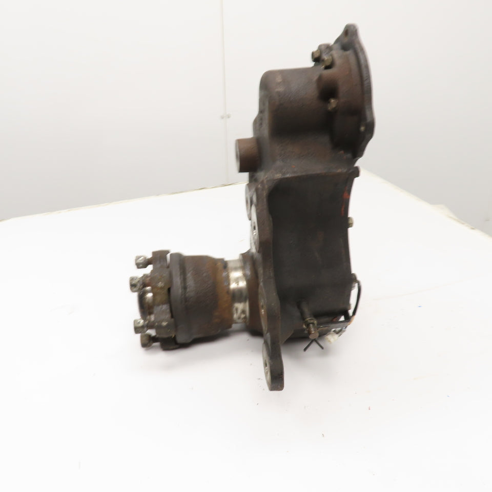 Toyota Front Wheel Hub Assembly From A Model 5FBE15 Forklift 36V
