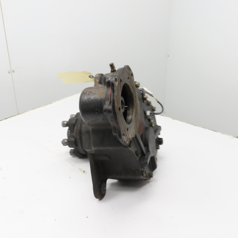 Toyota Front Wheel Hub Assembly From A Model 5FBE15 Forklift NEEDS REBUILD