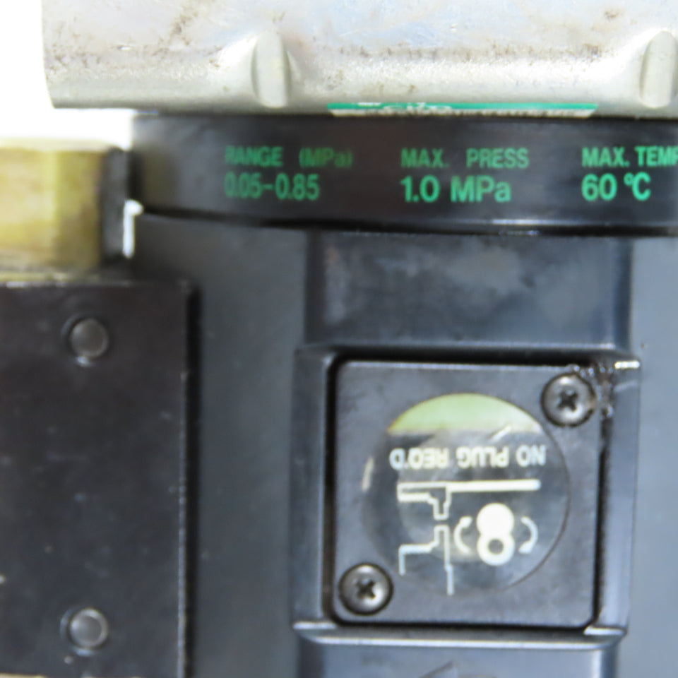CKD W4000 W4000-15-F1T8 Filter Regulator 1/2"