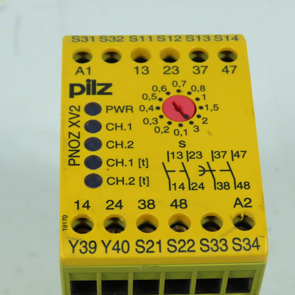 Pilz 774502 PNOZ XV2 2S 2SZ Safety Relay 24VDC