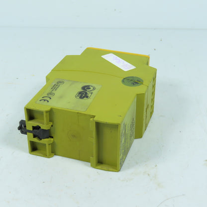 Pilz 774502 PNOZ XV2 2S 2SZ Safety Relay 24VDC