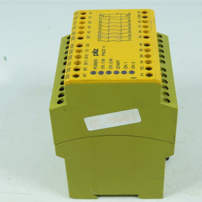 Pilz 774080 PNOZ 11 7S/10 Safety Relay 24VAC/VDC