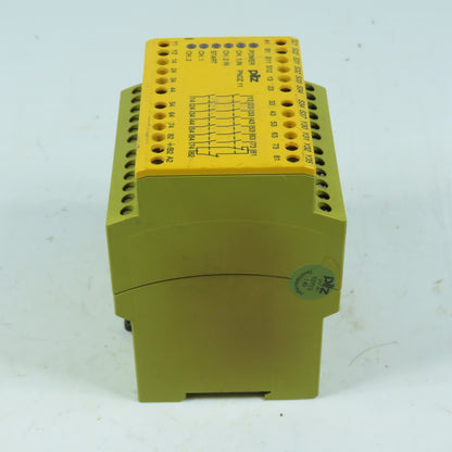 Pilz 774080 PNOZ 11 7S/10 Safety Relay 24VAC/VDC