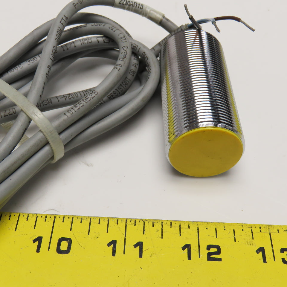 Red Lion PSA8B000 Inductive Proximity Sensor 10mm