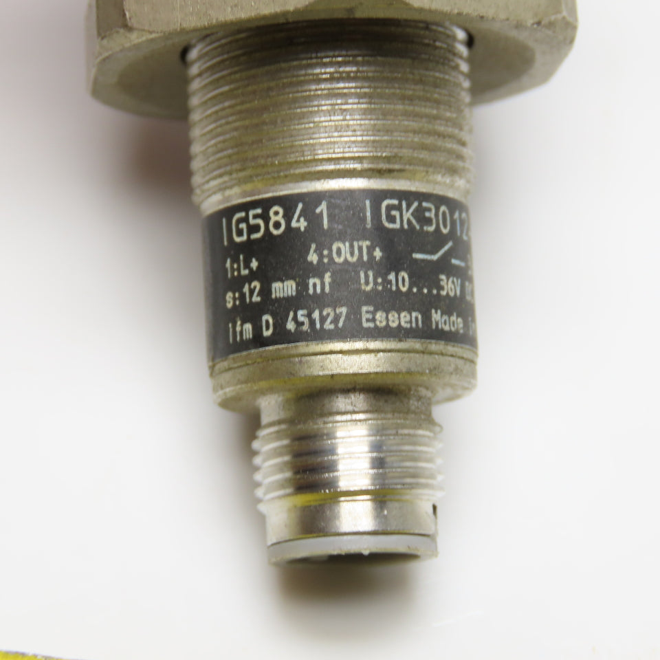 IFM IG5841 IGK3012-BPKG/US Inductive Proximity Sensor W/ 24mm Adapter