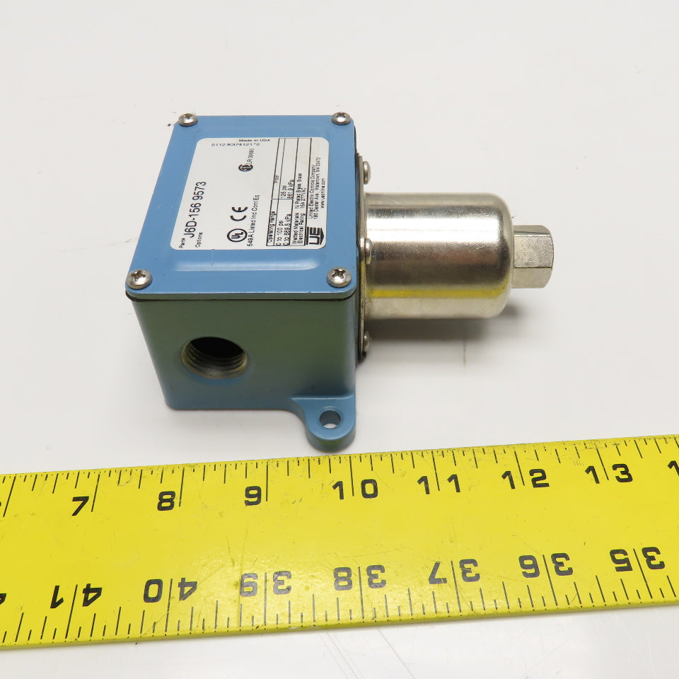 United Electric Controls J6D-156 9573 0-100PSI Pressure Switch 1/4" NPT 277VAC