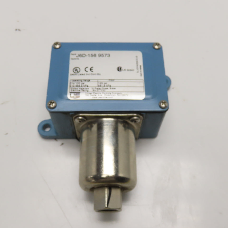 United Electric Controls J6D-156 9573 0-100PSI Pressure Switch 1/4" NPT 277VAC