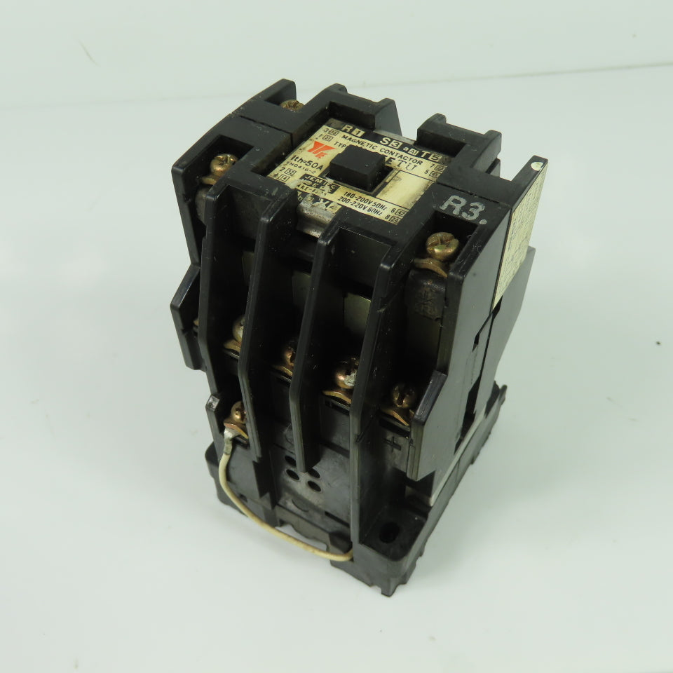 Yaskawa HI-25ETU Magnetic Contactor 250V 50A 200-220V Coil