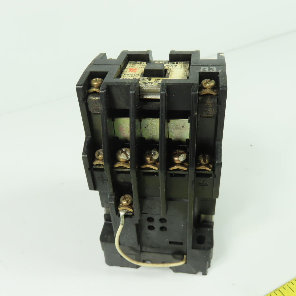 Yaskawa HI-25ETU Magnetic Contactor 250V 50A 200-220V Coil