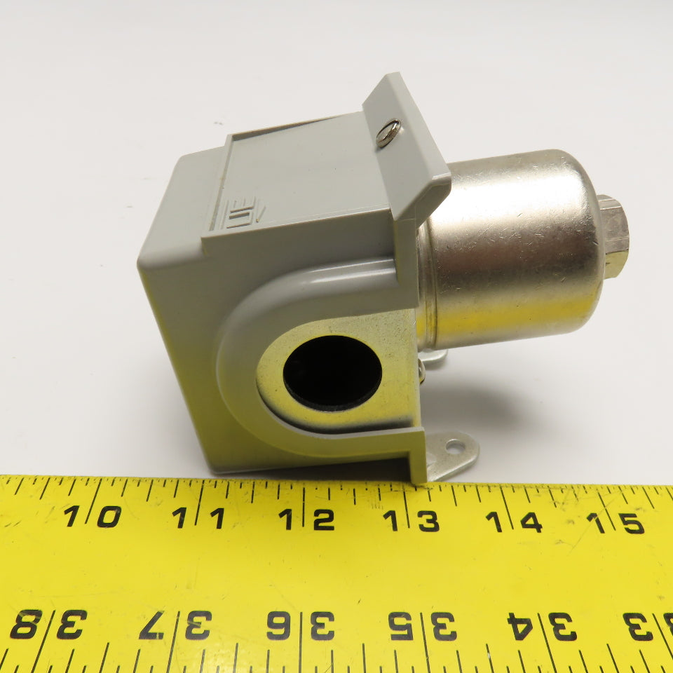 United Electric J54 Model 144 Pressure Switch 0-20PSI 125/250VAC 0.1-0.3PSI Diff