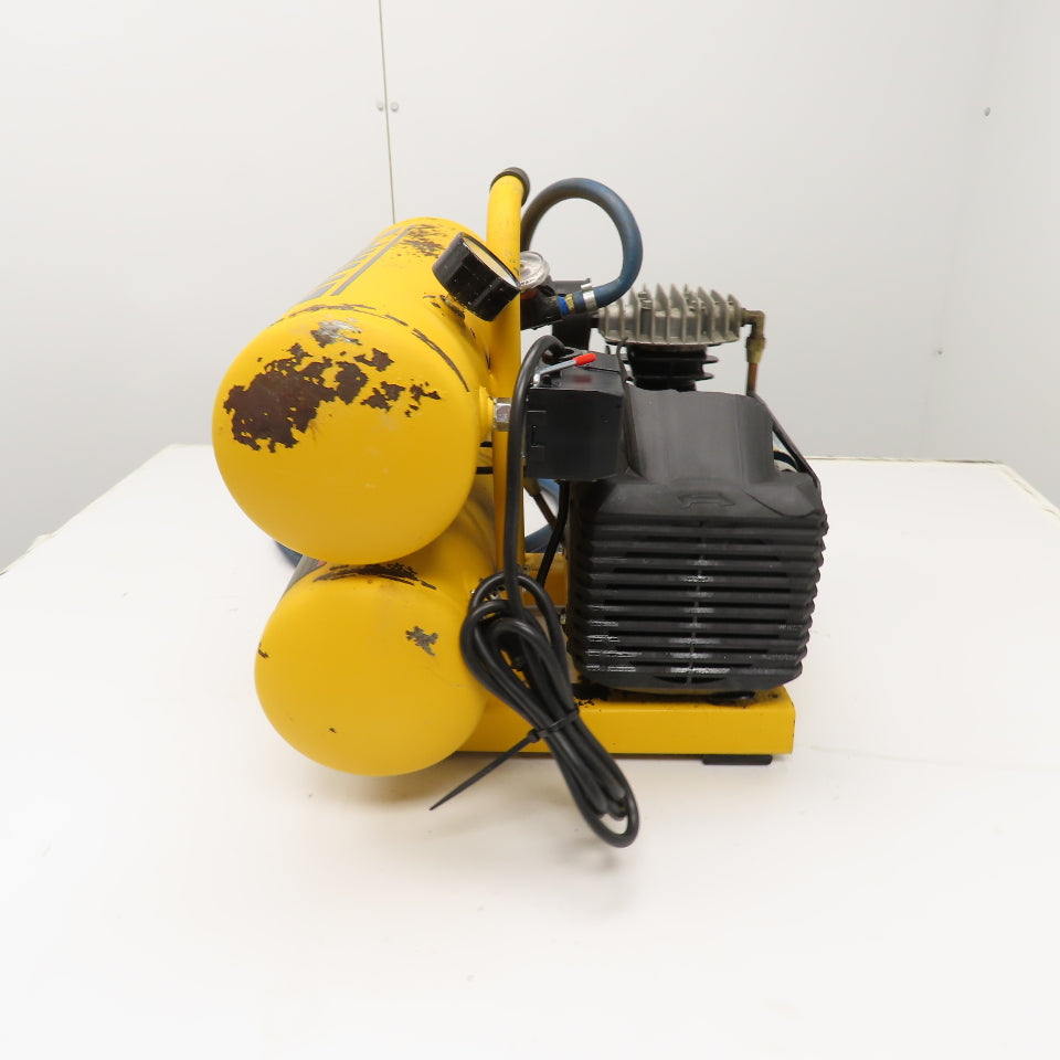 DEWALT D55153 Electric 4 Gallon Twin Stack Compressor 120V Tested