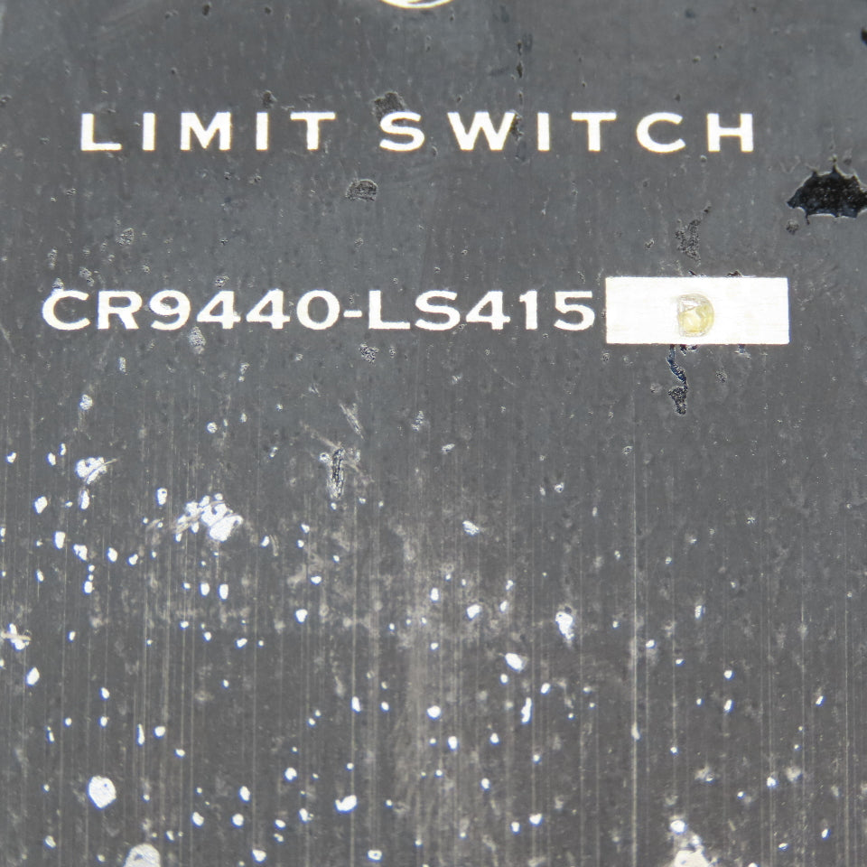 General Electric CR9440-LS415D Left Handed Operator Cam Roller Limit Switch