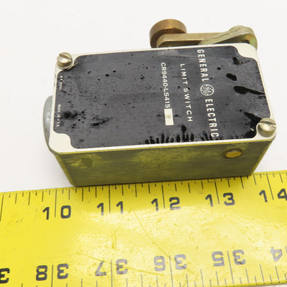 General Electric CR9440-LS415D Left Handed Operator Cam Roller Limit Switch