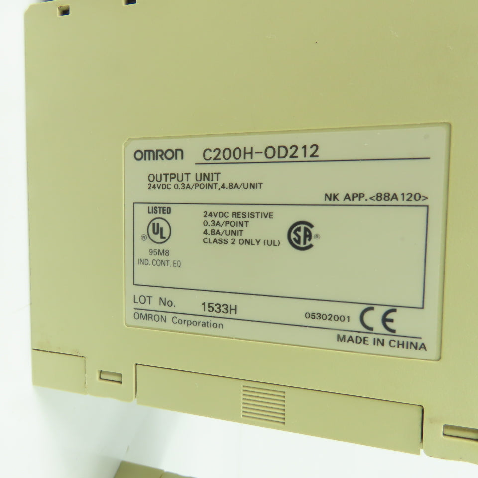Omron C200H-OD212 Output Module 24VDC 0.3A/Point 4.8A/Unit Lot Of 2