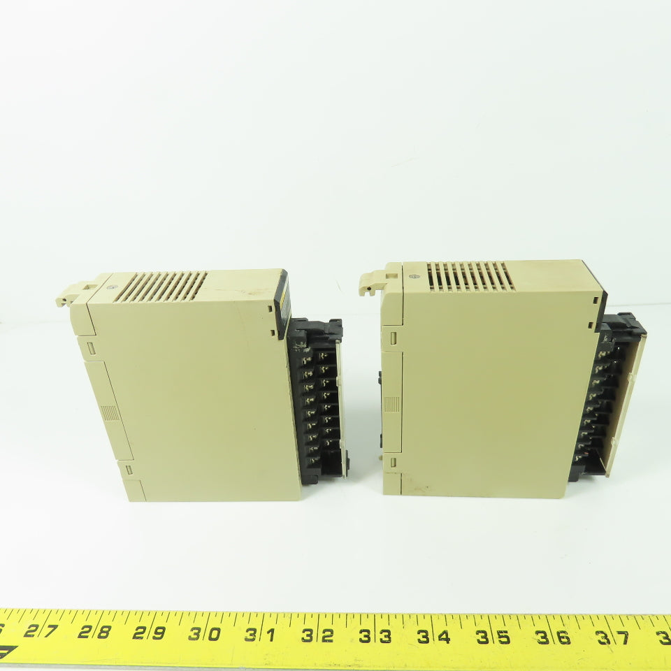 Omron C200H-OD212 Output Module 24VDC 0.3A/Point 4.8A/Unit Lot Of 2