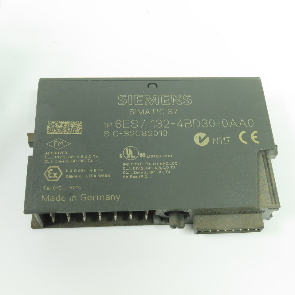 Siemens 6ES7 132-4BD30-0AA0 Simatic S7 Output Module 24VDC 2A Lot Of 4