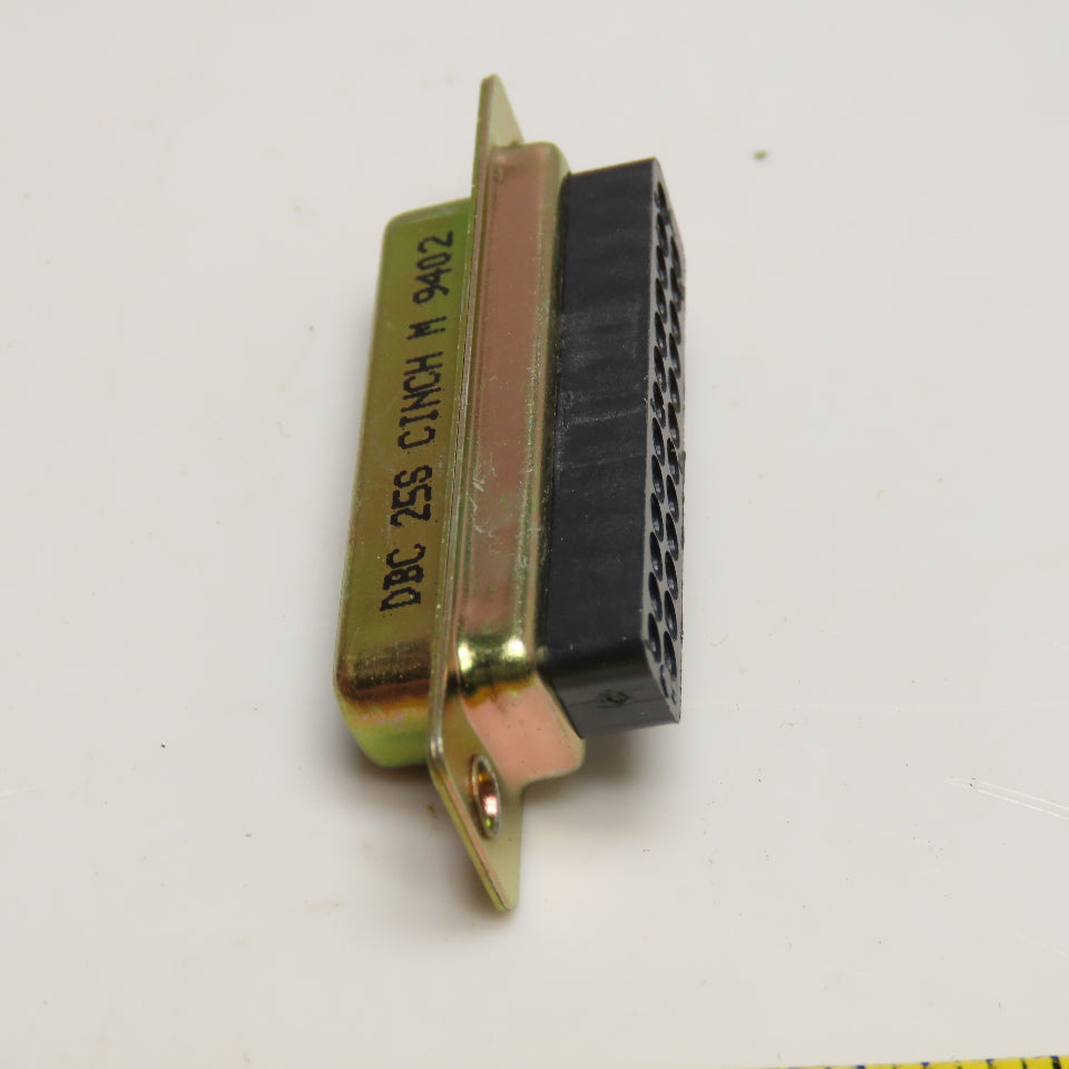 Cinch DBC 25S 25 Position Sub-D Connector Lot Of 34