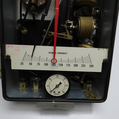 Powers Regulator Co. 163-4624 3G-11 200 Submaster Regulator 3-15PSI 25-250°F