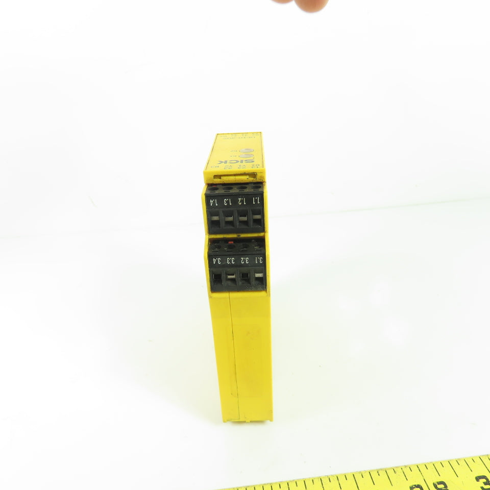 Sick UE10-30S3D0 Safety Extension Relay 24VDC