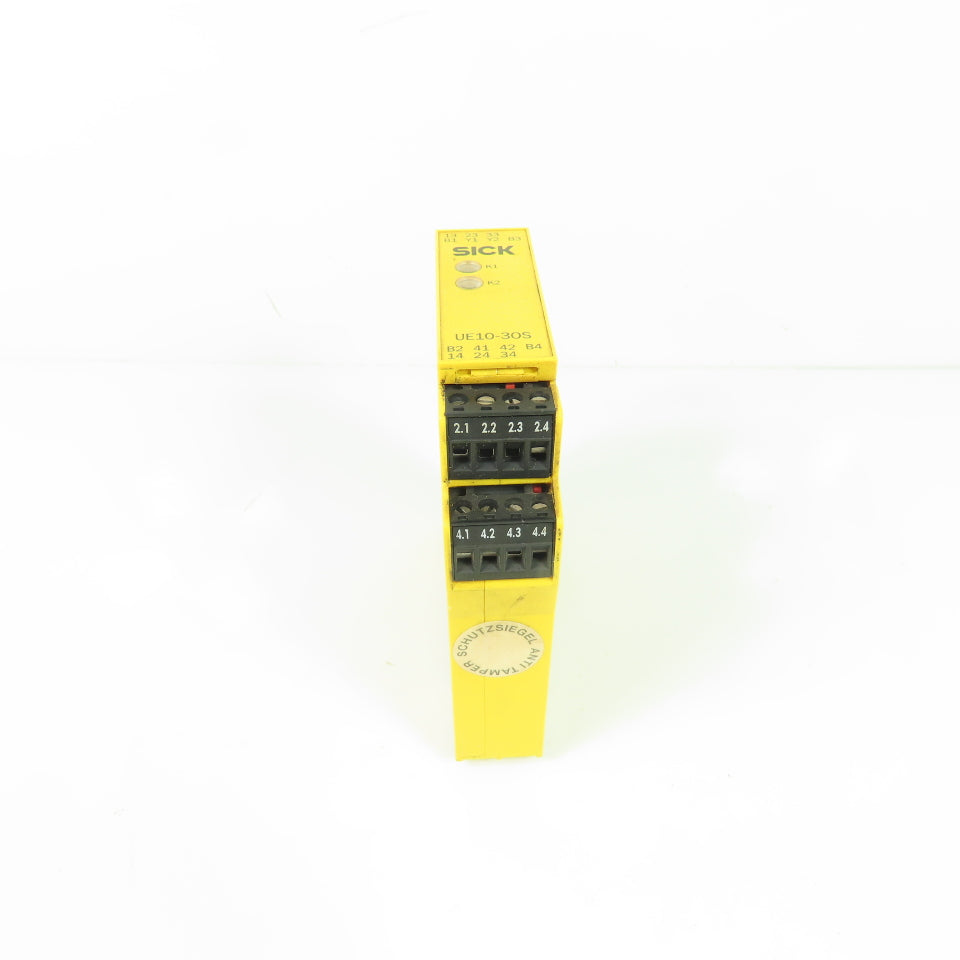Sick UE10-30S3D0 Safety Extension Relay 24VDC
