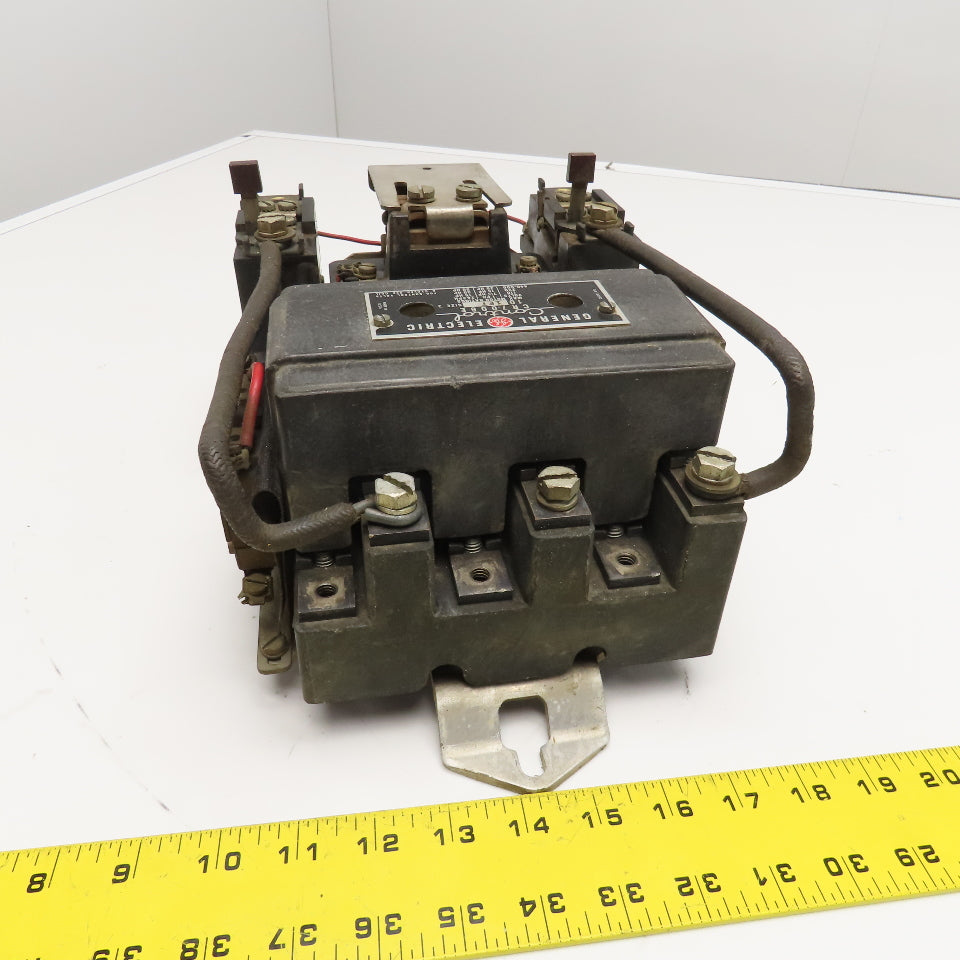 General Electric CR7006E 101ET Size 3 Motor Starter 600V 50Hp 110V 40Hz Coil