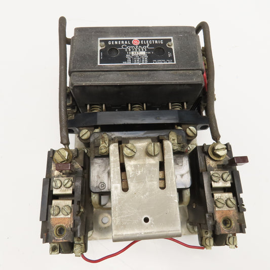 General Electric CR7006E 101ET Size 3 Motor Starter 600V 50Hp 110V 40Hz Coil