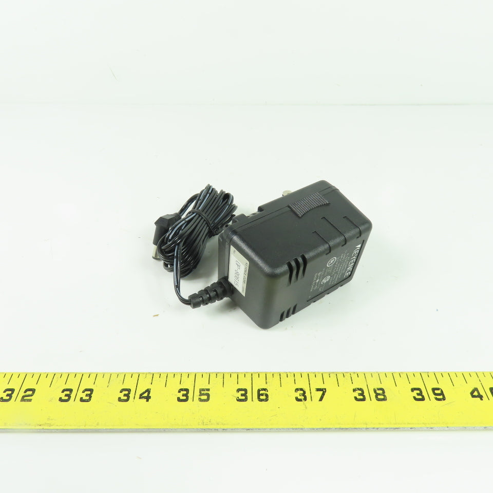 Keyence R3W005-030LP AC Adapter 120VAC Input 5VDC Output NEW