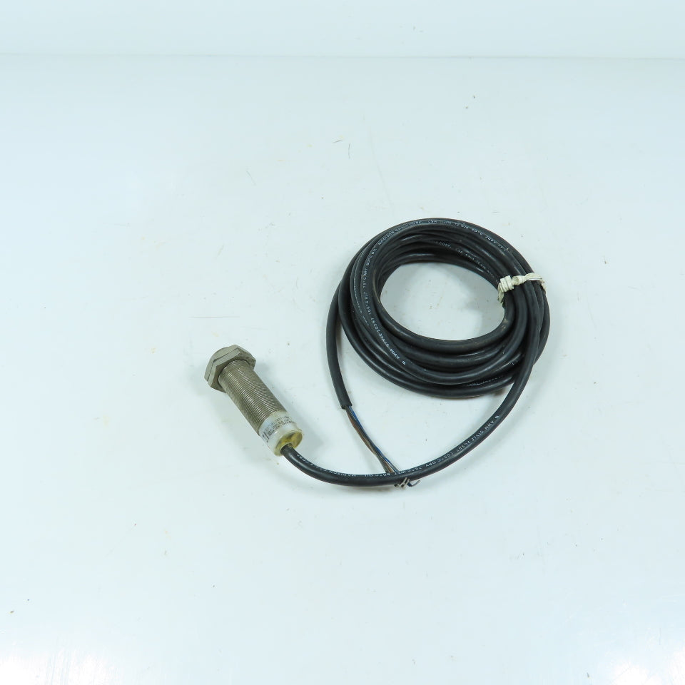Eaton E57LAL18T111S4 Inductive Proximity Sensor M18 PNP N.O. 5mm Range 10-48VDC