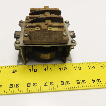 Square D 8501 P03 Contactor Relay 208/220V Coil