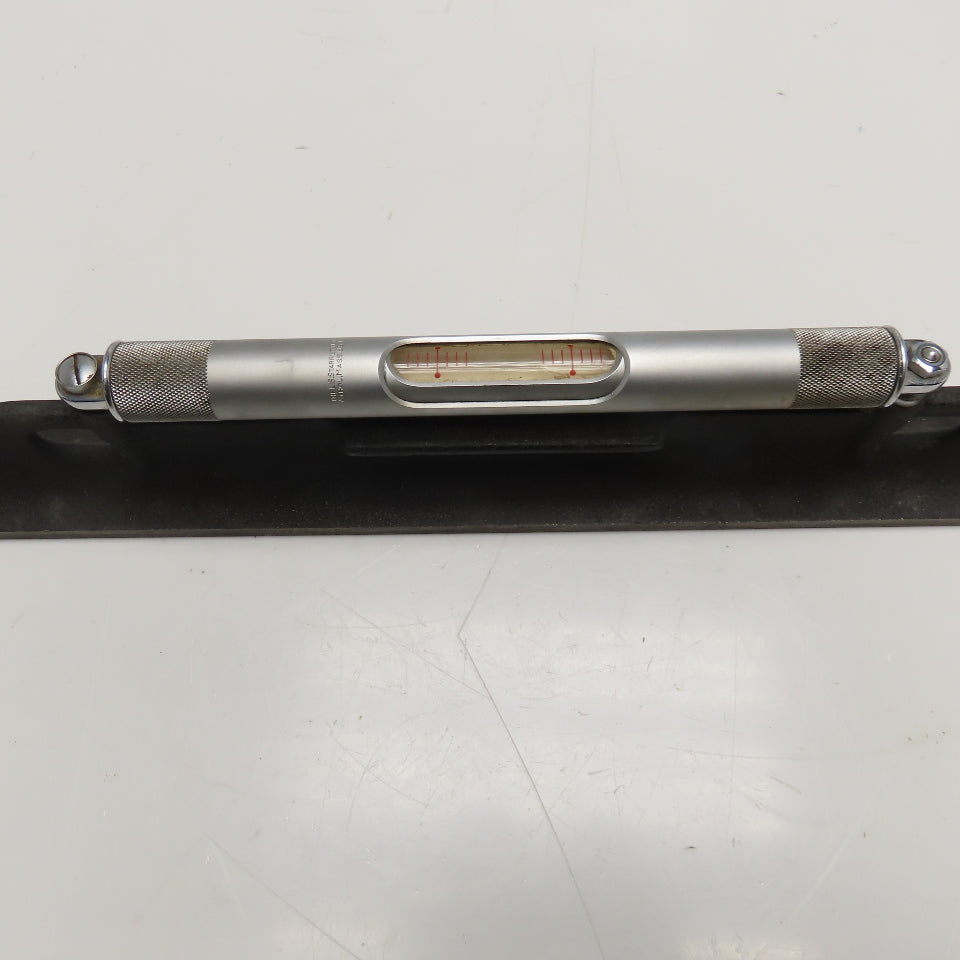 Starrett 98-18 18" Machinist Bench Plumb Level 4 Vial V-Groove & Steel Case
