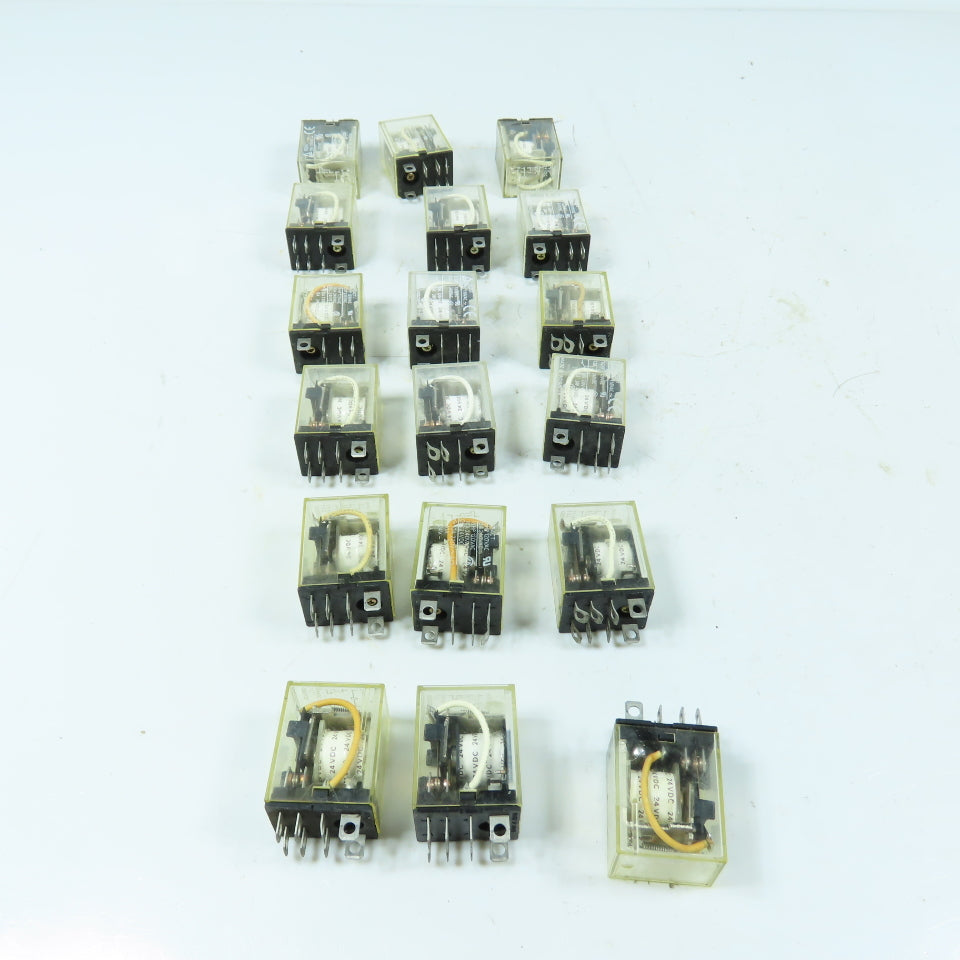 Omron LY2 4VDC General Purpose Relay 12A 1/2HP 8 Pin Lot Of 18