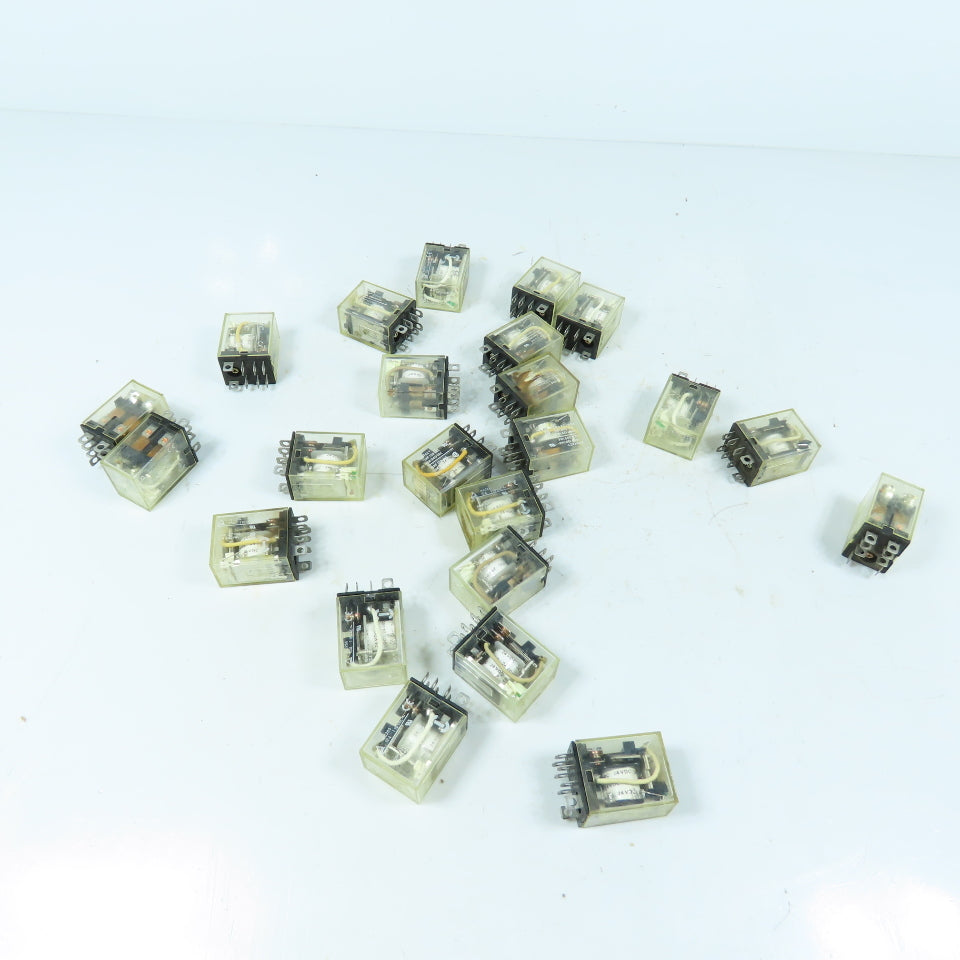 Omron Ly2N-D2 24VDC Relay Lot Of 21