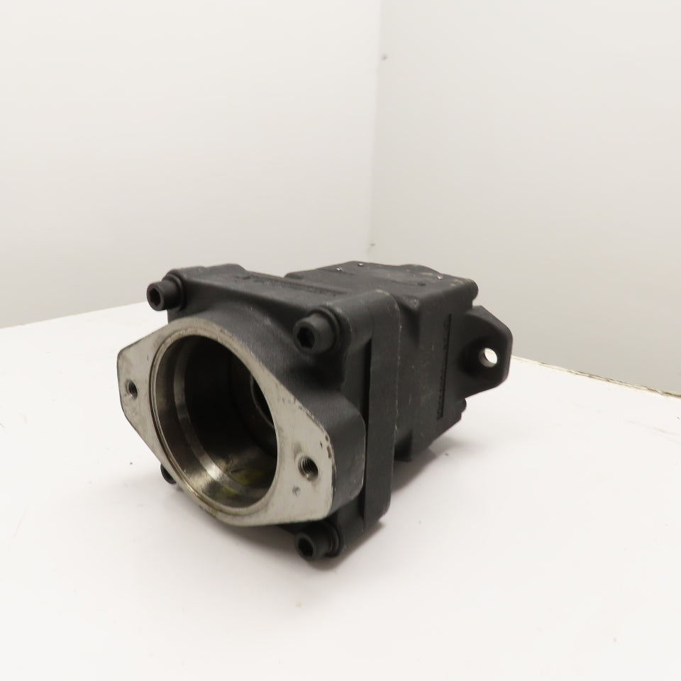 AP 35411 93466550 Cast Iron Hydraulic Gear Pump Splined Shaft