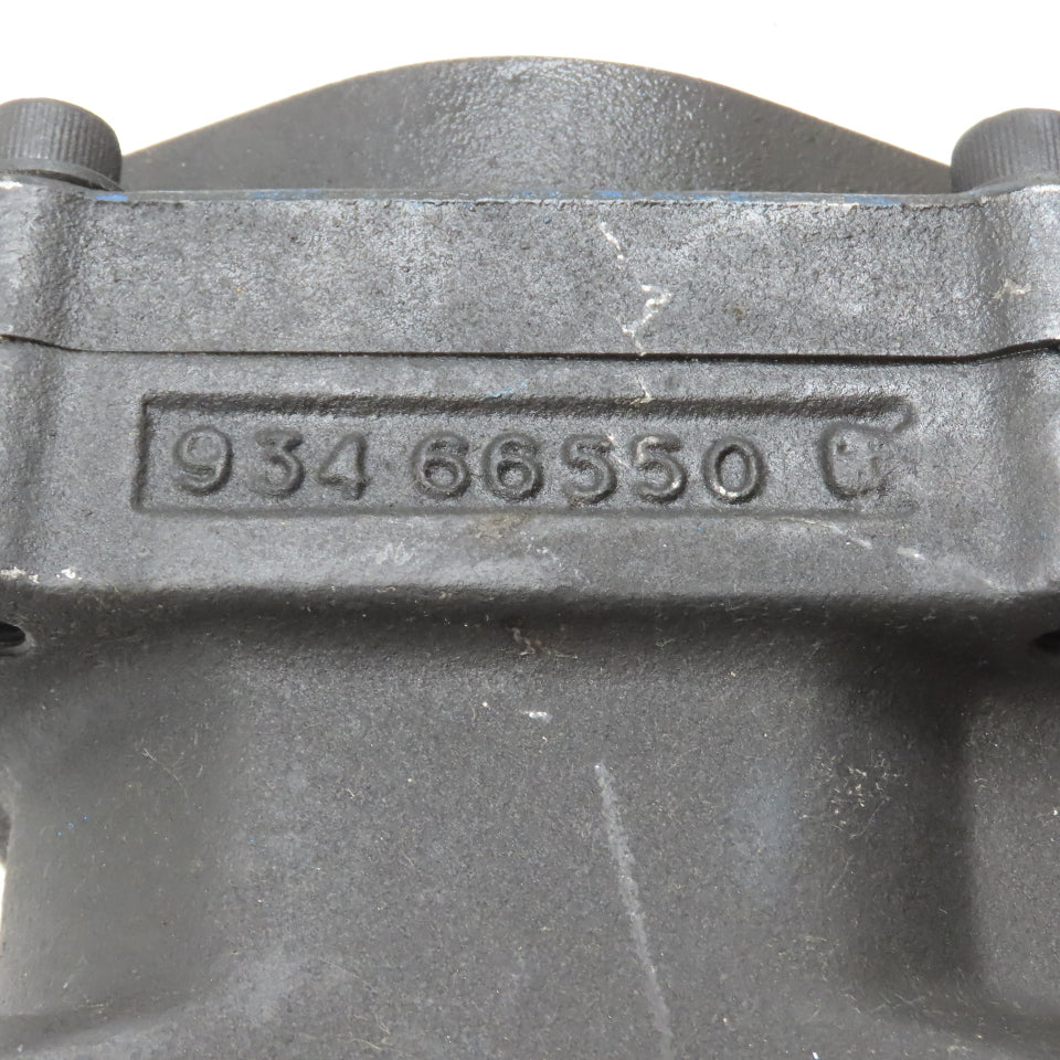 AP 35411 93466550 Cast Iron Hydraulic Gear Pump Splined Shaft