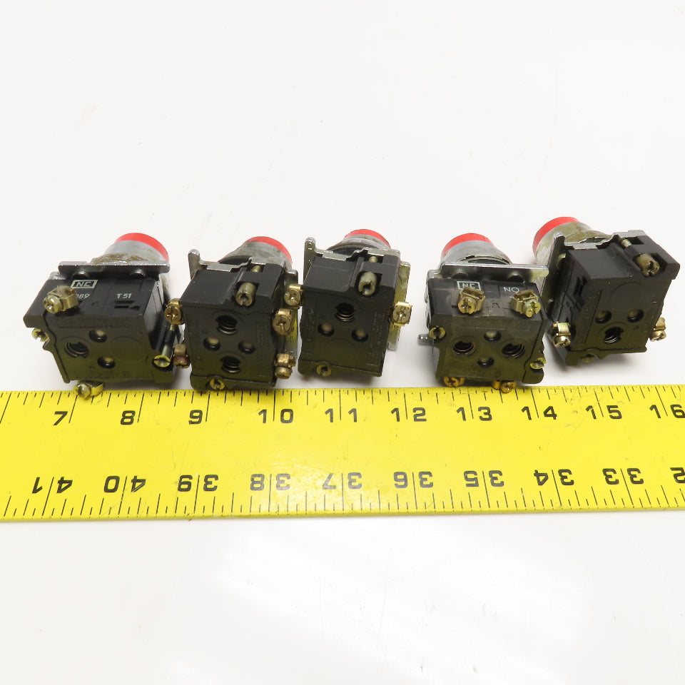 Cutler Hammer 600VAC 250VDC Push Button Momentary Contact Red Switch Lot Of 5