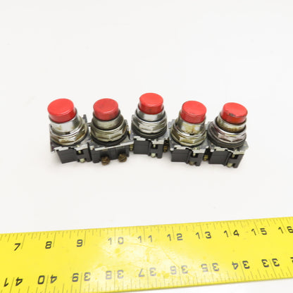 Cutler Hammer 600VAC 250VDC Push Button Momentary Contact Red Switch Lot Of 5
