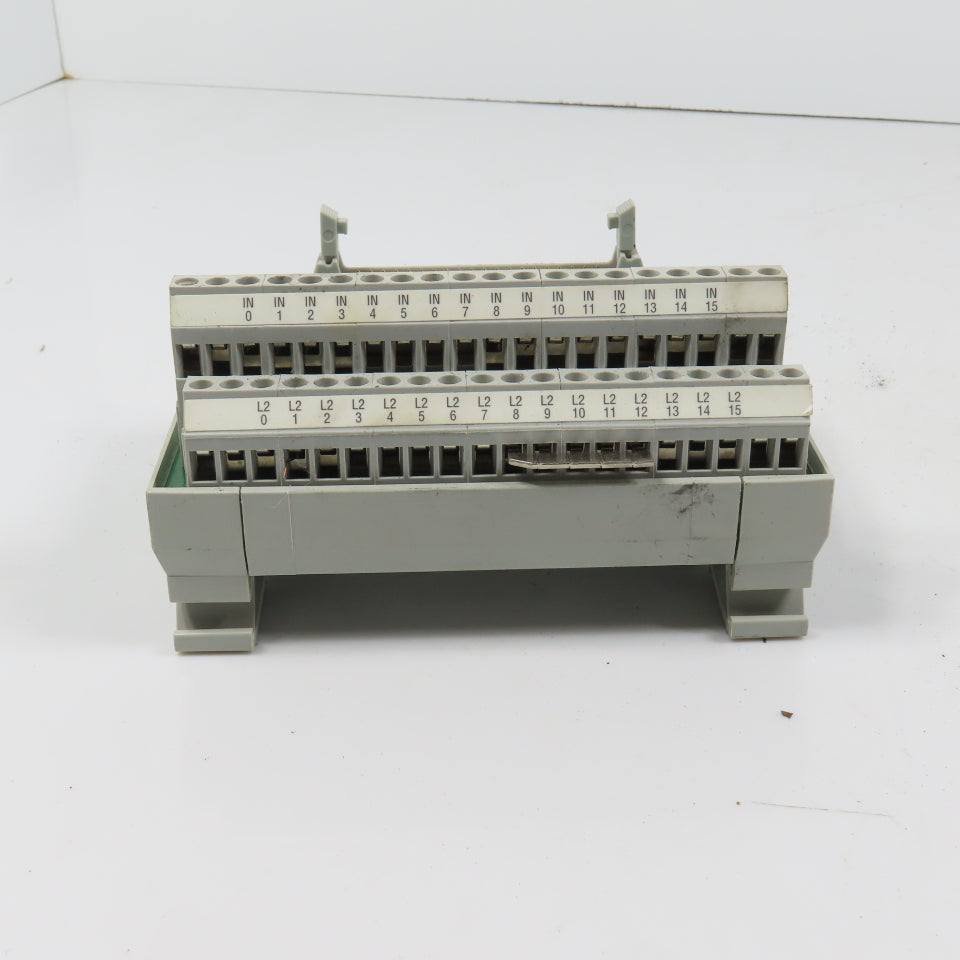 Allen Bradley 1492-IFM40F Ser A 40 Point Feed Through Digital IFM