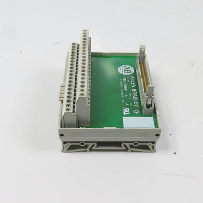 Allen Bradley 1492-IFM40F Ser A 40 Point Feed Through Digital IFM