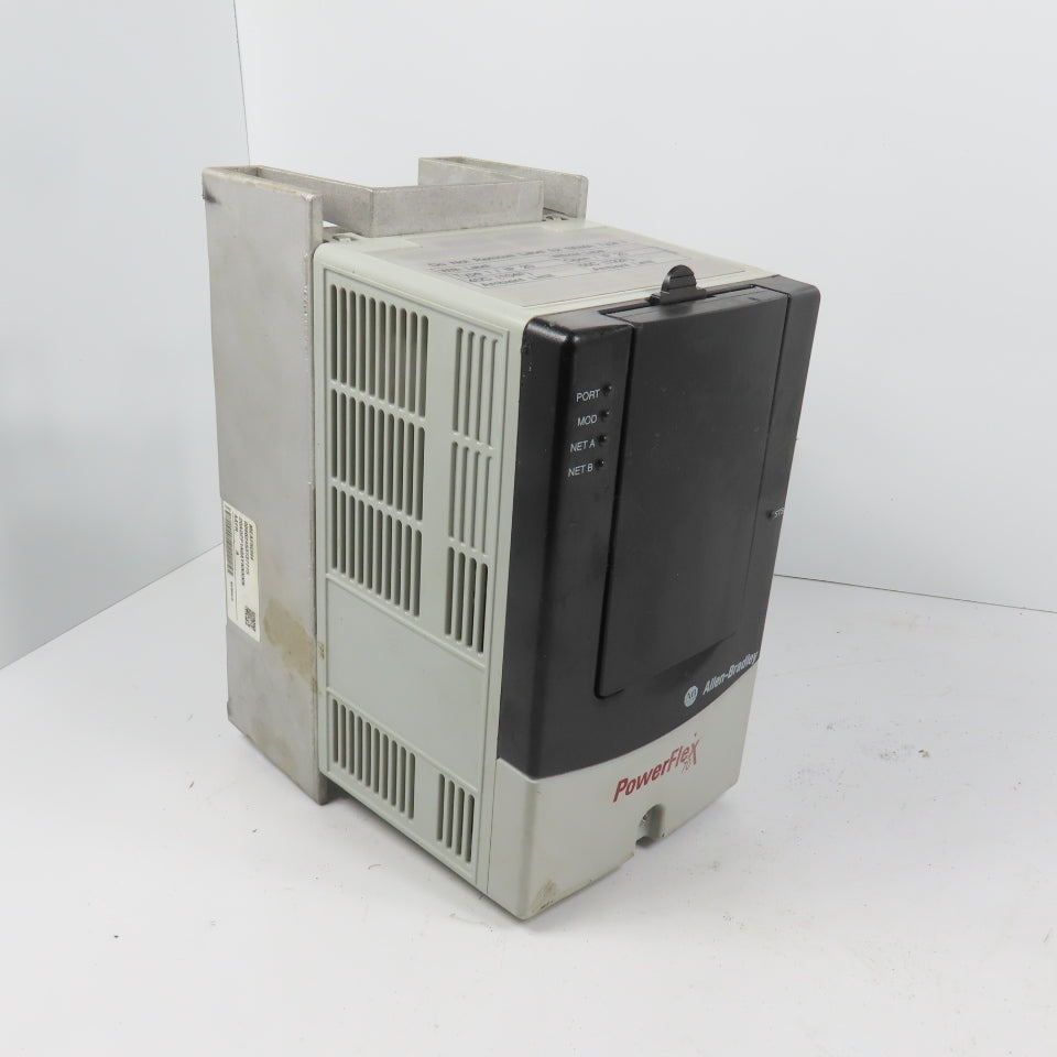 Allen Bradley 20AD2P1A0AYNNNNN Ser A PowerFlex 70 AC Drive 1HP 3PH 0-460V