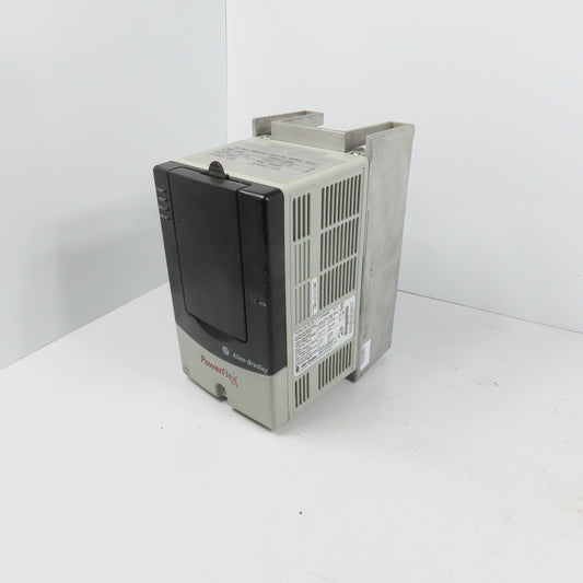 Allen Bradley 20AD2P1A0AYNNNNN Ser A PowerFlex 70 AC Drive 1HP 3PH 0-460V