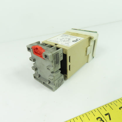 Omron E5C2-R20J Temperature Controller 3A 250VAC