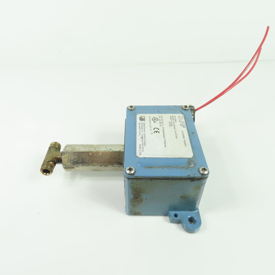 UE United Electric J6-266 Pressure Switch 15A 480VAC 0-100PSI Range 150PSI Proof
