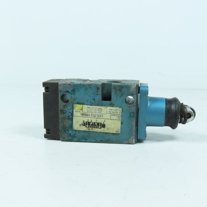MAC Valves 180001-112-0111 3-Way Air Valve Roller Cam 1/4" NPT Vac-150PSI