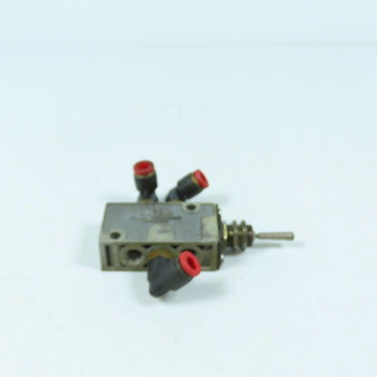 Mead LTV-35 LTV Series Pneumatic Toggle Valve 5-Way 2-Pos 1/8" NPT