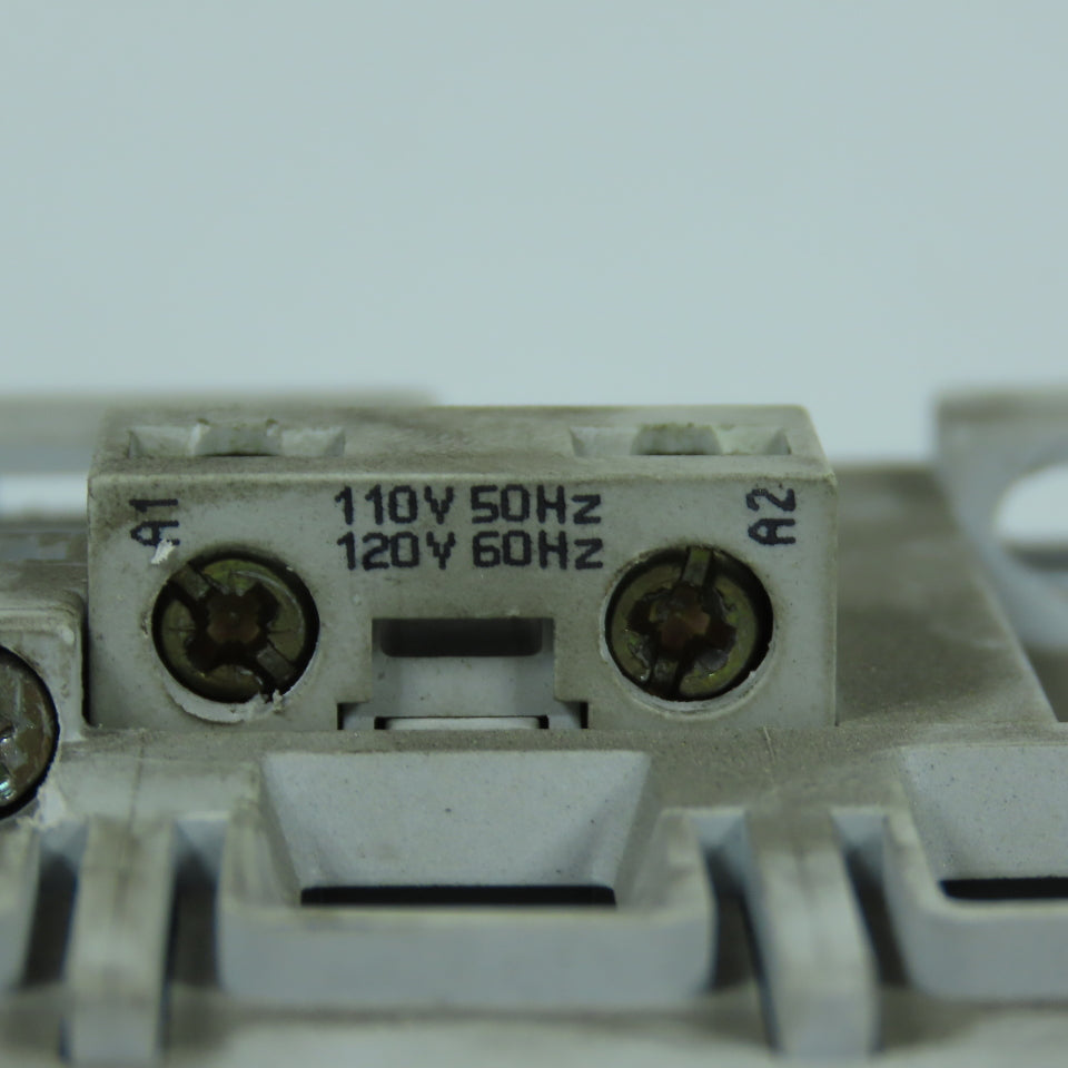 Allen-Bradley 100-C60*00 3-Pole Contactor 60A 120V Coil 40HP 460V