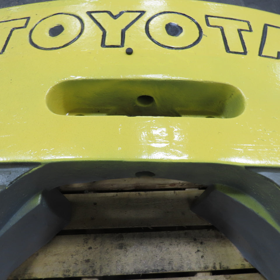 Toyota 15 Rear Forklift Counter Balance Weight 1400LBS