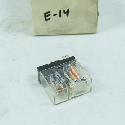 Allen-Bradley 700-HK36Z24 Slim Line Plug In Relay 24VDC Ser A Lot Of 3