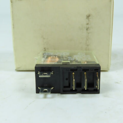 Allen-Bradley 700-HK36A24 Slim Line Plug In Relay 24V AC 50/60HZ Ser A
