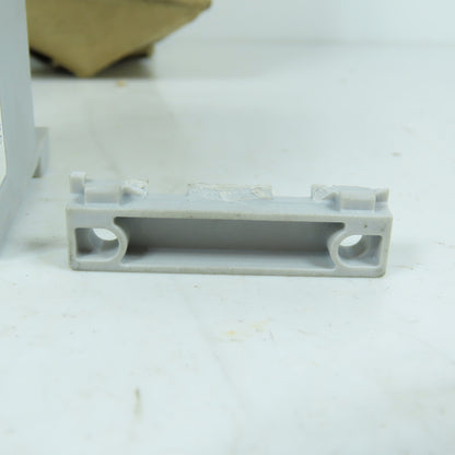 Allen-Bradley 193-ED1CP E1 Plus Overload Relay 1.0-5.0A Class 10 (Broken Foot)